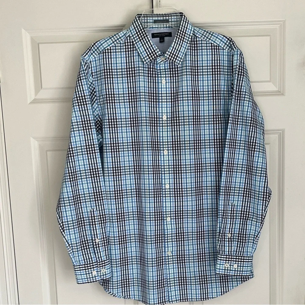 Banana Republic Grant Fit Non Iron Long Sleeve Button Down Shirt Size Large